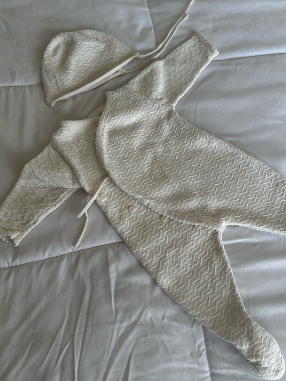 Zara Cream Knit Baby Footie with Matching Hat
